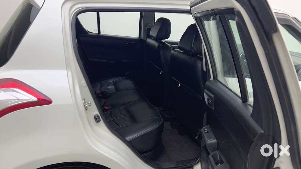 Maruti Suzuki Swift 1.2 Lxi (o), 2016, Petrol