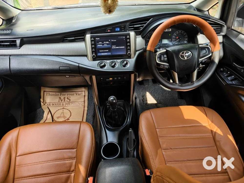 Toyota Innova Crysta 2.4 G Mt 7 Str, 2022, Diesel