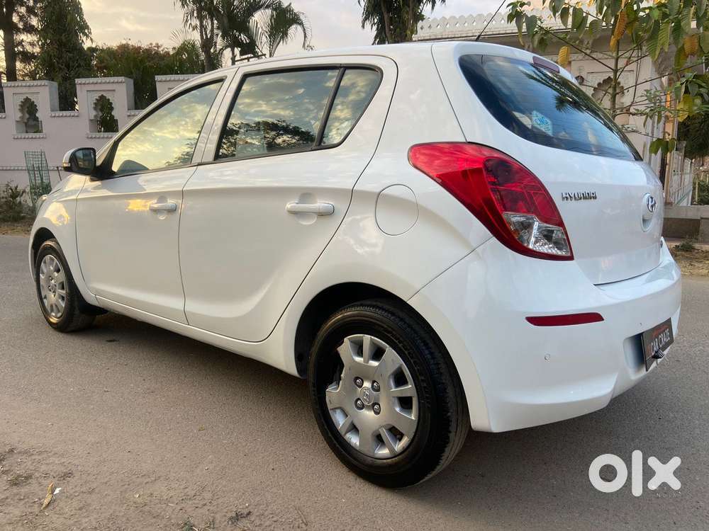 Hyundai I20 2012-2014 Magna Optional 1.2, 2013, Cng & Hybrids