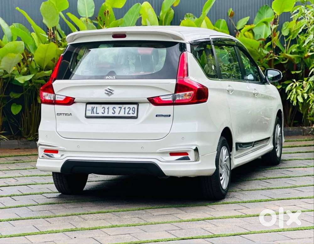 Maruti Suzuki Ertiga, 2023, Petrol