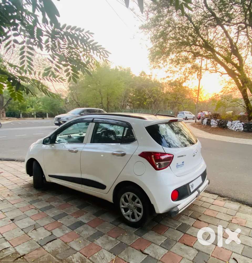 Hyundia Grand I10 Sportz 32k Kms