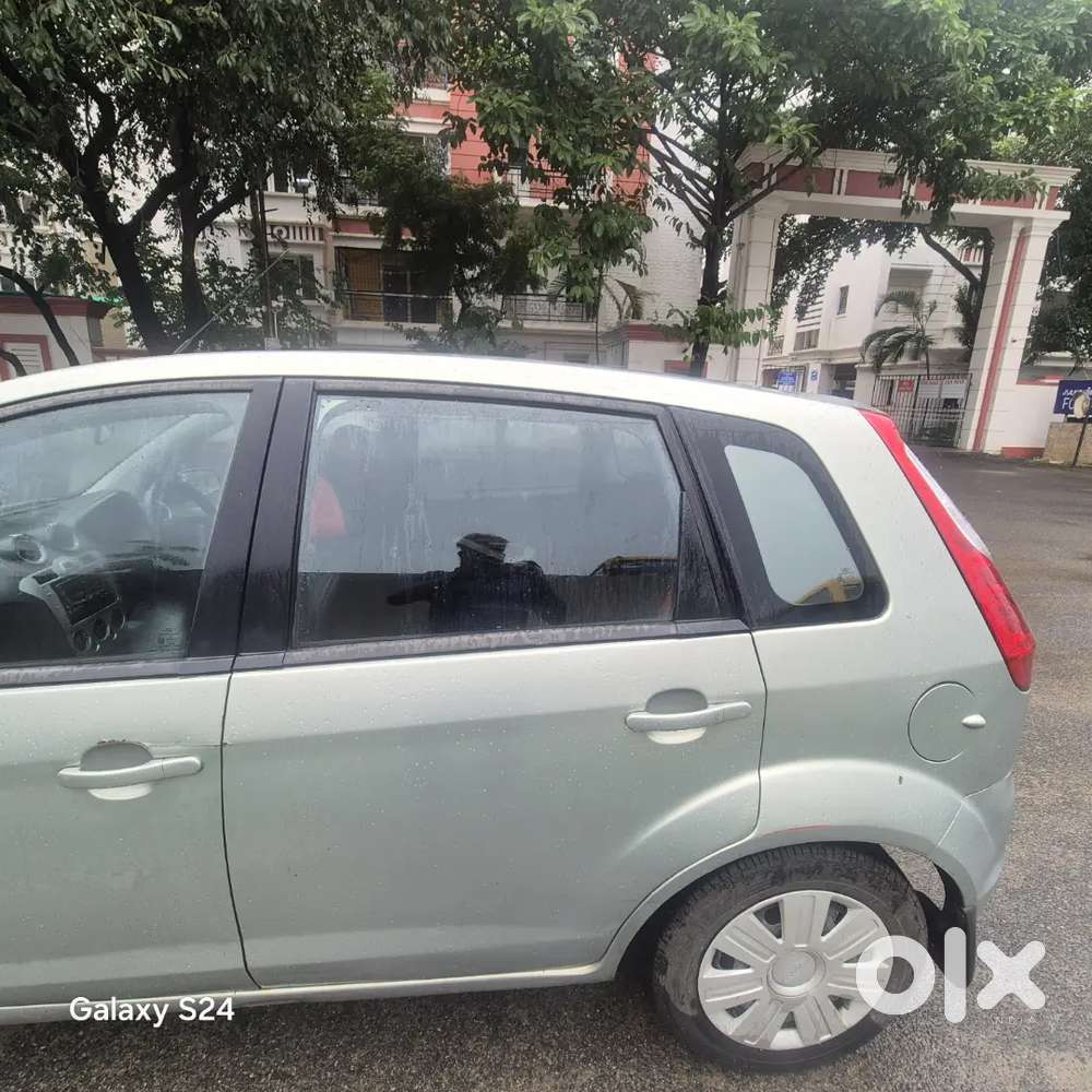 Ford Figo Diesel Lxi 2011
