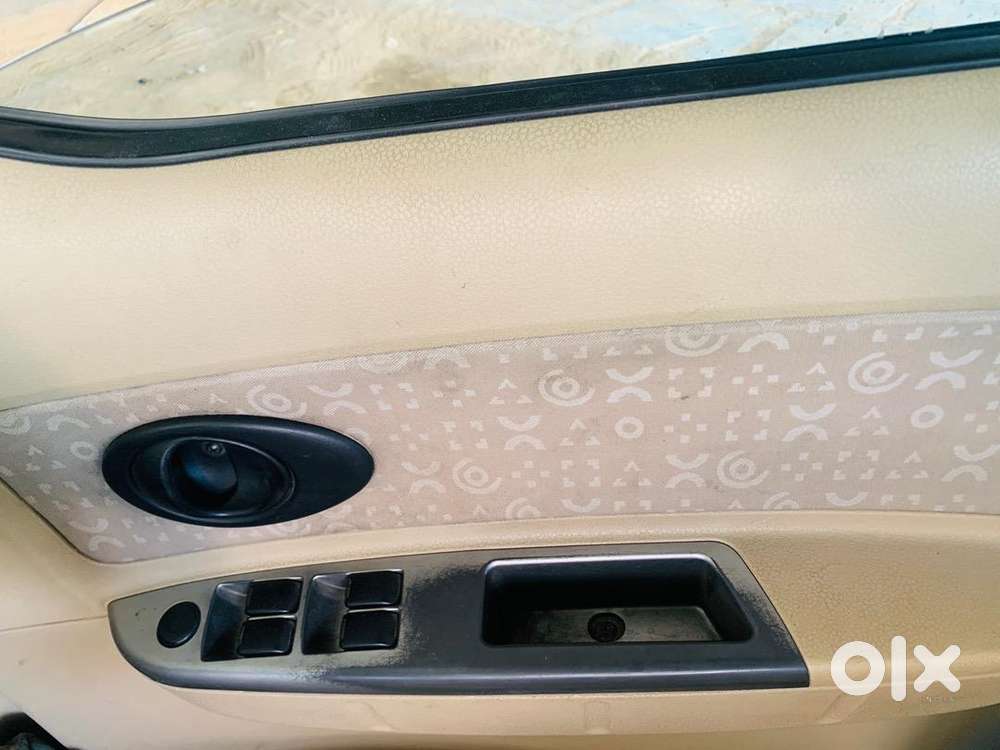 Chevrolet Spark 2012 Petrol Well Maintained