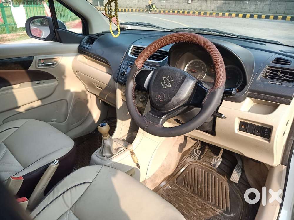 Maruti Suzuki Ertiga Vxi Abs, 2014, Petrol