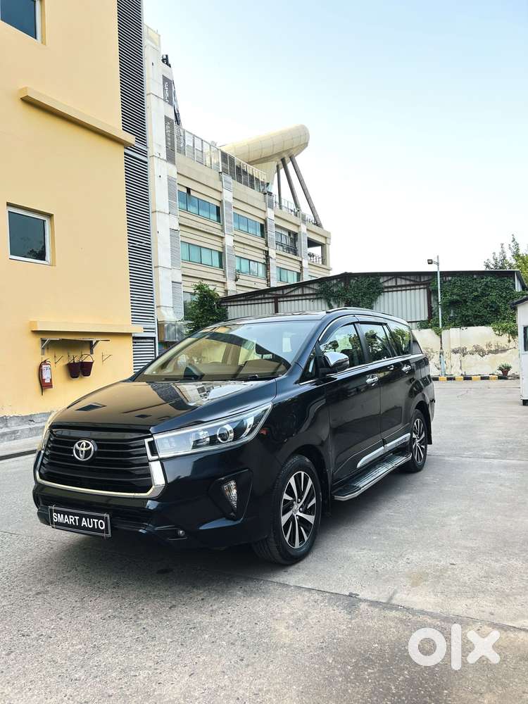 Toyota Innova Crysta [2020-ongoing] 2.4 Zx 7 Str, 2022, Diesel