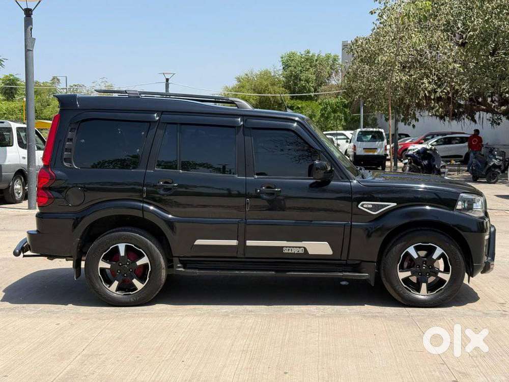 Mahindra Scorpio S11 Mt 7s, 2024, Diesel