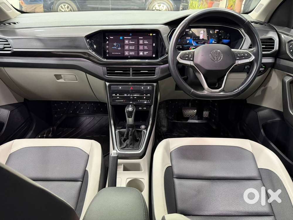 Volkswagen Taigun 1.0 Tsi Topline At, 2023, Petrol