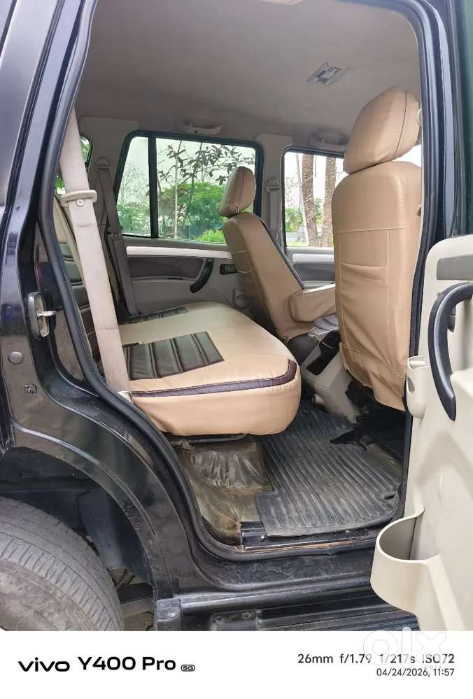 Mahindra Scorpio S10 (2016) Is A Top - Tyre Variant Of The Popular Suv