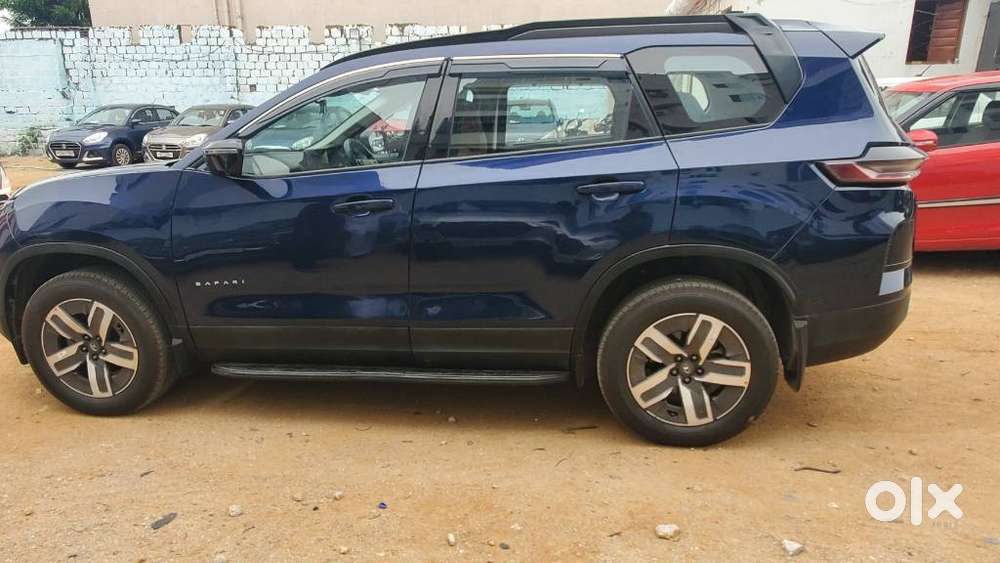 Tata Safari Adventure Plus, 2023, Diesel