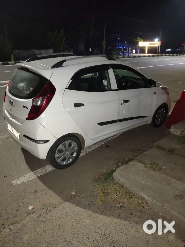 Hyundai Eon Magna+ 2018 Car