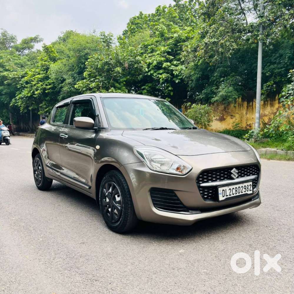 Maruti Suzuki Swift 1.2 Lxi (o), 2022, Petrol