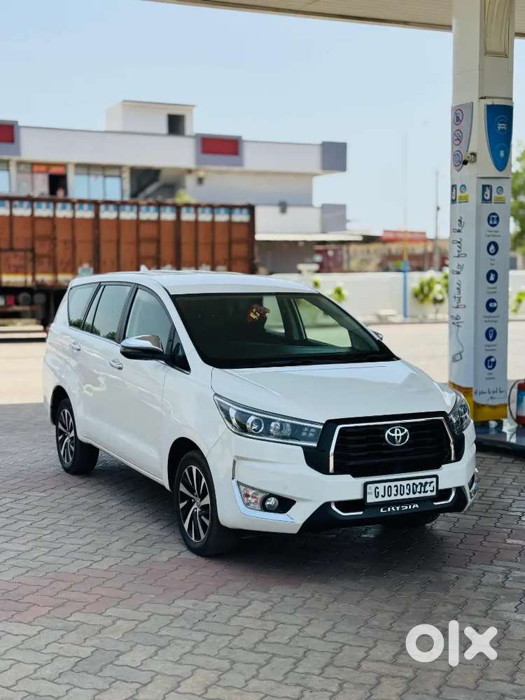 Toyota Innova Crysta 2024 Diesel Well Maintained