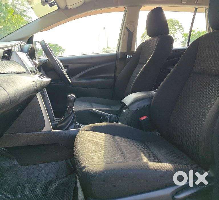 Toyota Innova Crysta 2.4 G Mt, 2022, Diesel