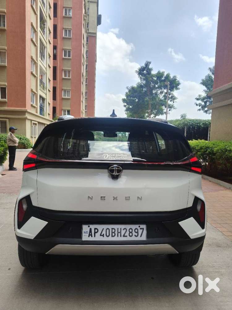 Tata Nexon Fearless Plus S 1.2 Revotron Petrol 6mt Dt, 2023, Petrol