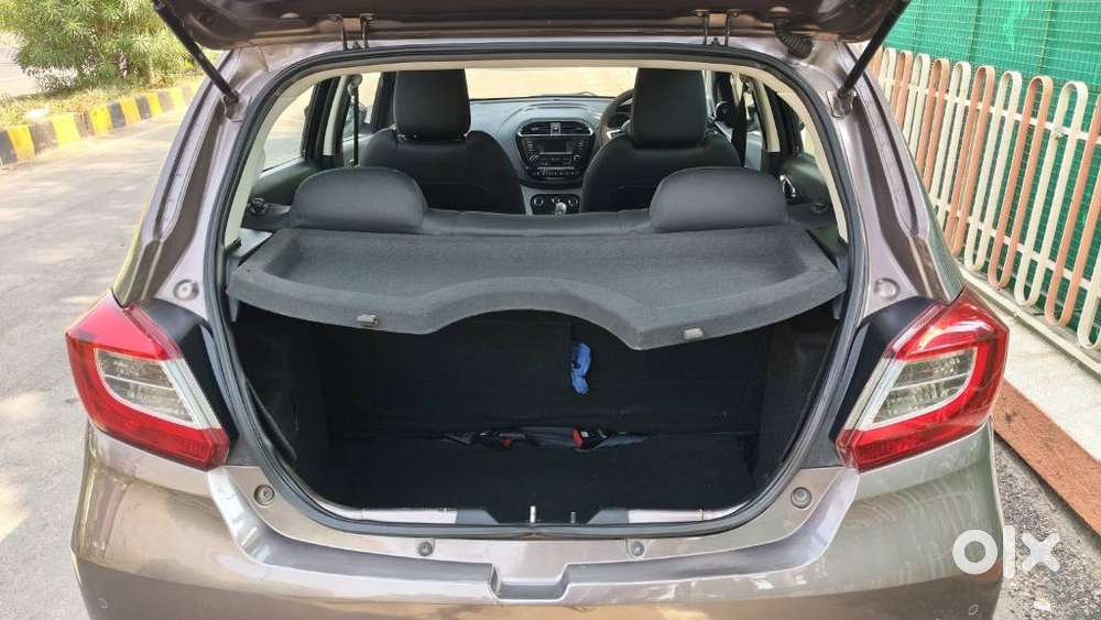 Tata Tiago 1.2 Revotron Xza, 2017, Petrol