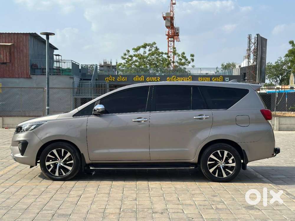 Toyota Innova Crysta [2020-ongoing] 2.4 Zx At 7 Str, 2022, Diesel