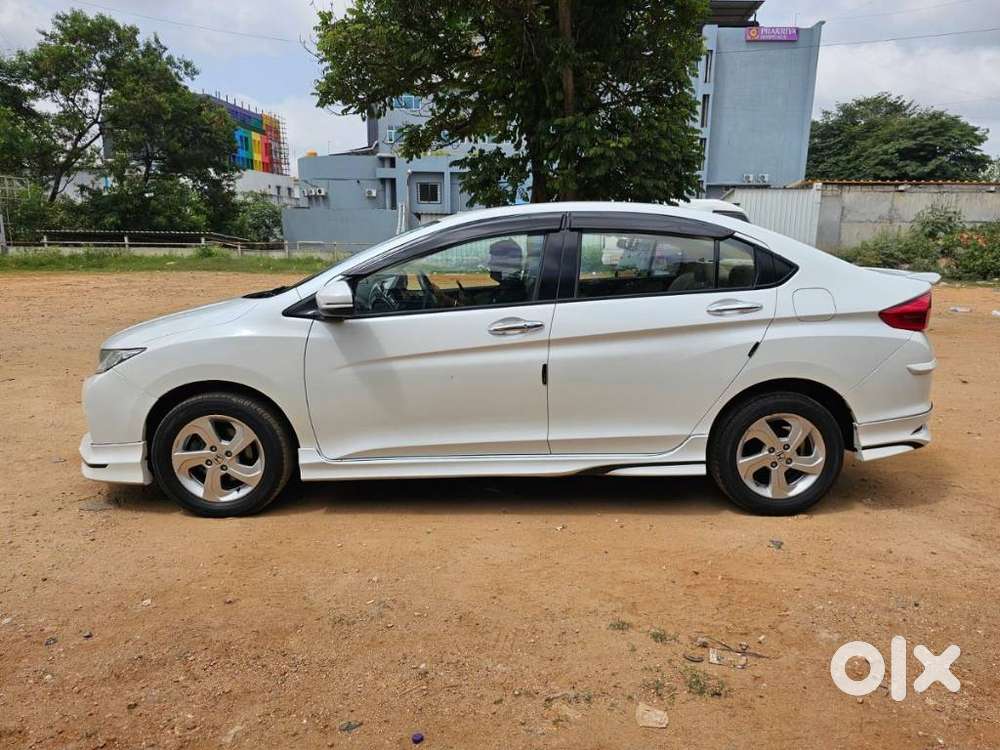 Honda City 1.5 V At Sunroof, 2015, Petrol