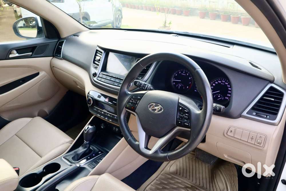 Hyundai Tucson [ ] 2.0 Gl (o) 2wd At Petrol, 2020, Petrol