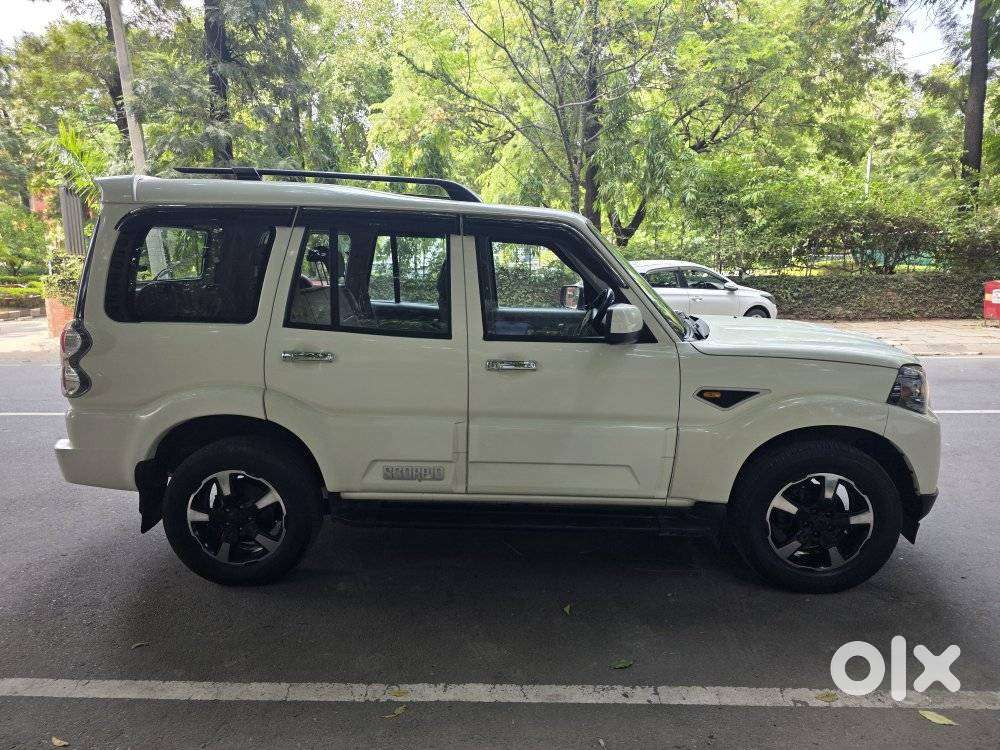 Mahindra Scorpio S6 Plus, 2018, Diesel