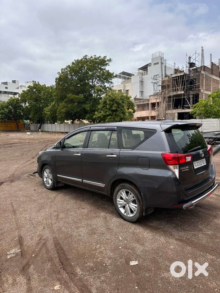 Toyota Innova Crysta 2019