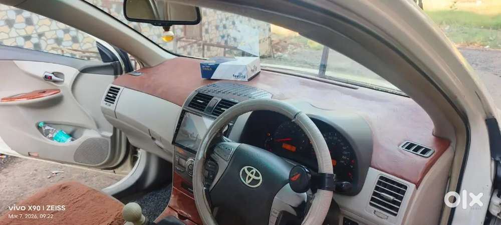 Toyota Corolla Altis 2010