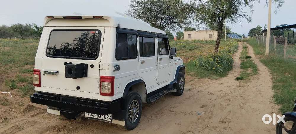Mahindra Bolero Neo 2016
