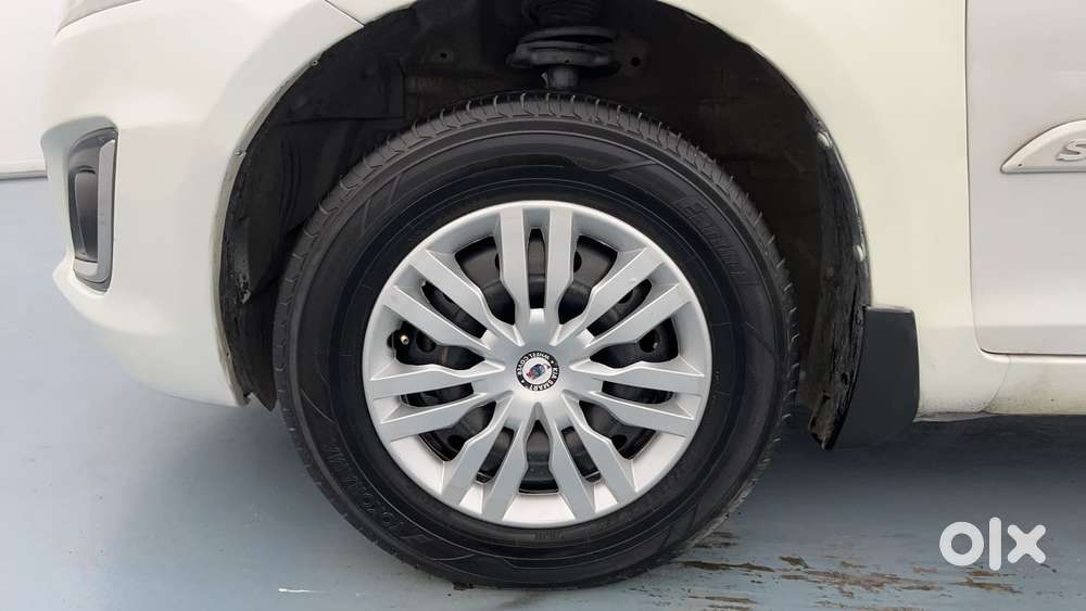 Maruti Suzuki Swift Vvt Vxi, 2015, Petrol
