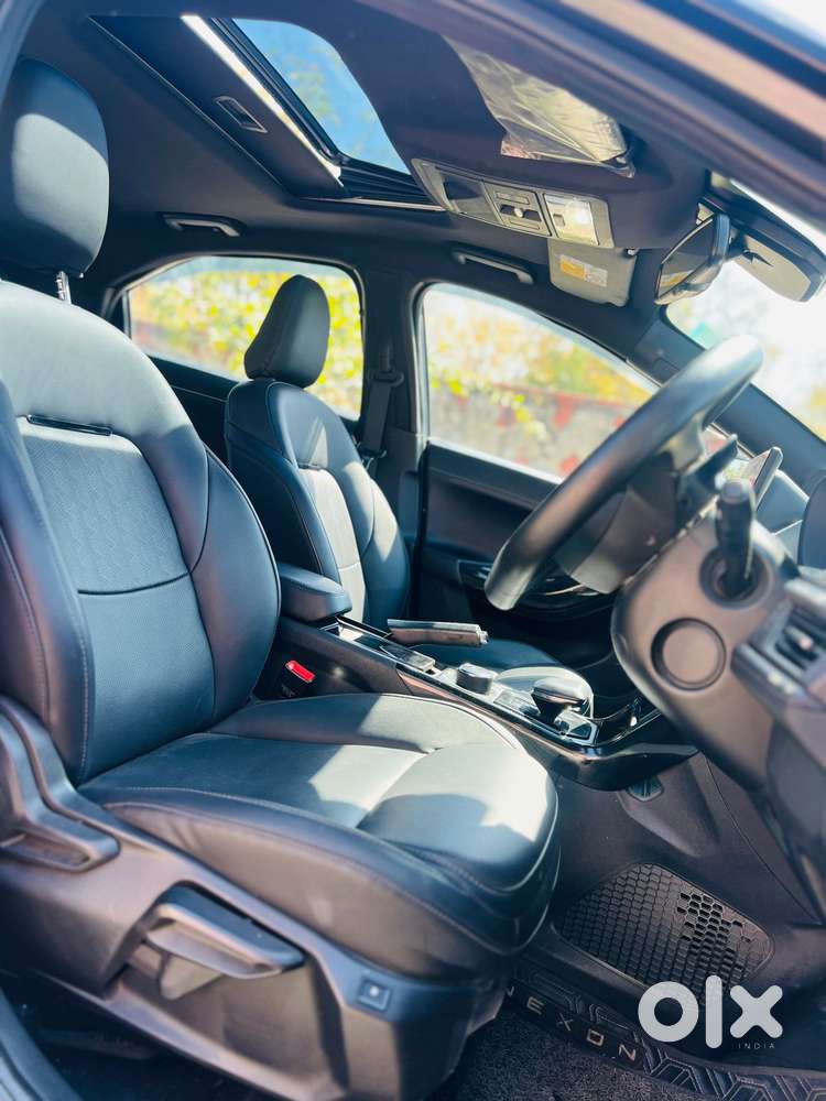 Tata Nexon Fearless Plus S 1.2 Revotron Petrol 7 Dca  Dt, 2024, Petr..