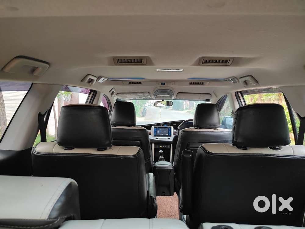 Toyota Innova Crysta 2.4 V, 2017, Diesel