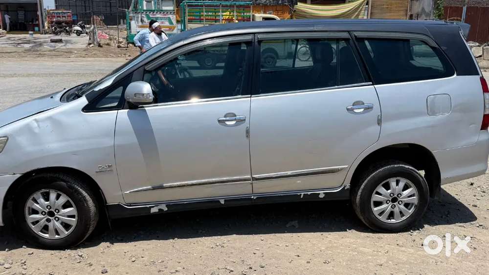 Toyota Innova 2.0 Gx 2010