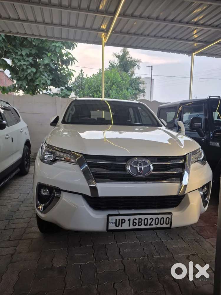 Toyota Fortuner 2.7 2wd At, 2021, Petrol