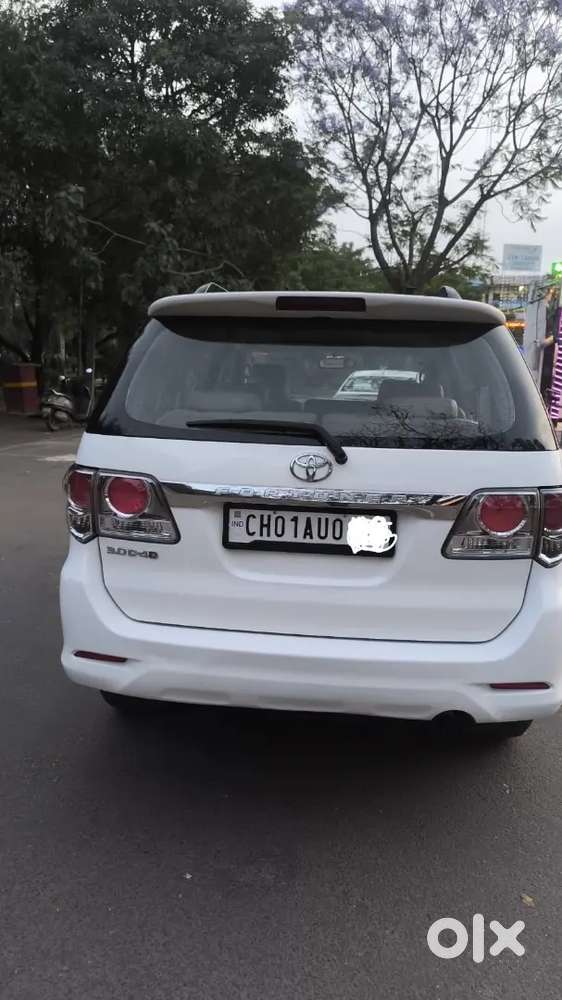 Toyota Fortuner 2013 Suv