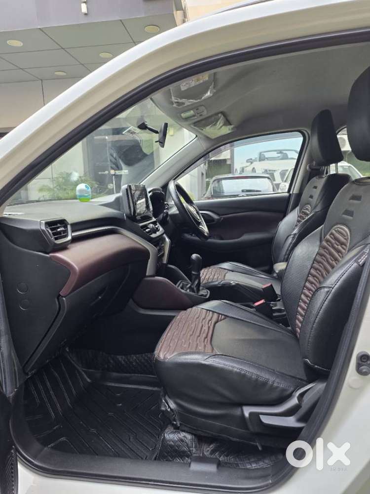 Maruti Suzuki Grand Vitara 1.5 Delta Smart Hybrid, 2024, Petrol