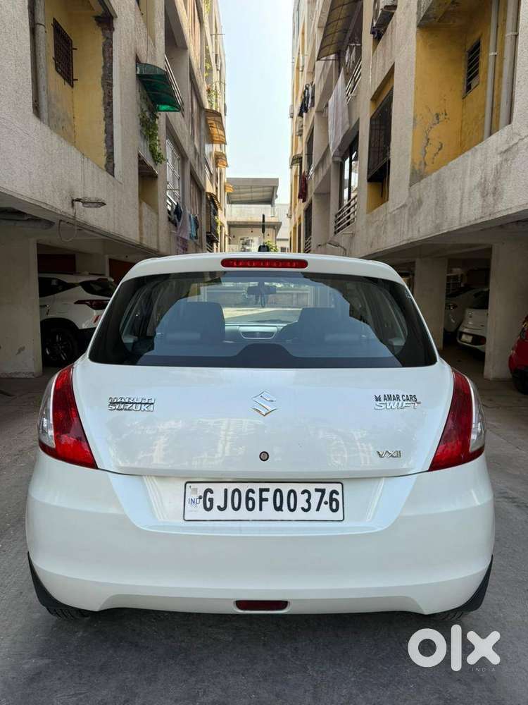 2013 Maruti Suzuki Swift Vxi Petrol  Well Maintained  Good Condition