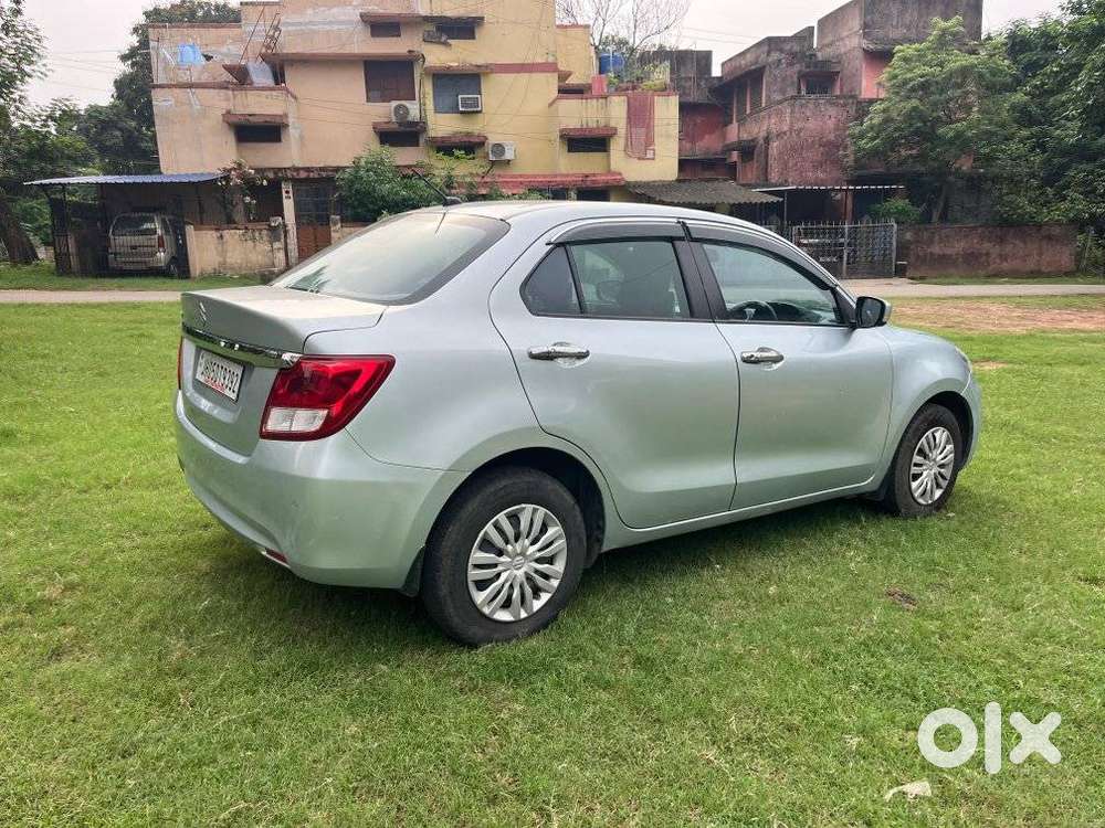 Maruti Suzuki Dzire 1.2 Vxi, 2024, Petrol