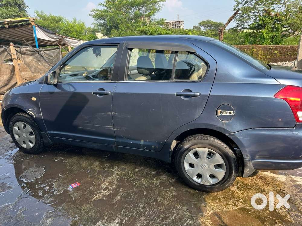 Maruti Suzuki Swift Dzire 2011 Petrol Well Maintained