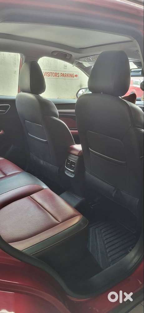 Selling My Mg Astor Savvy Pro  Automatic (top Variant), Single-hand Dr