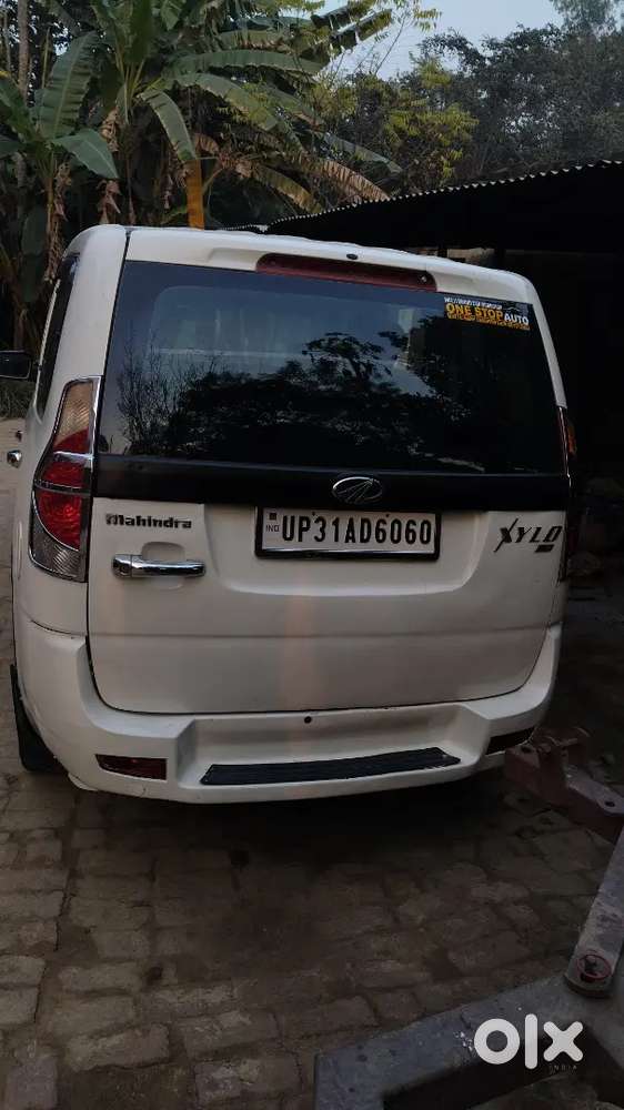 Mahindra Xylo 2014