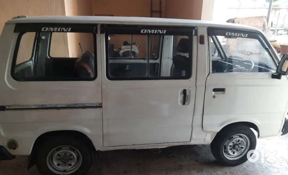 Maruti Omni 1996