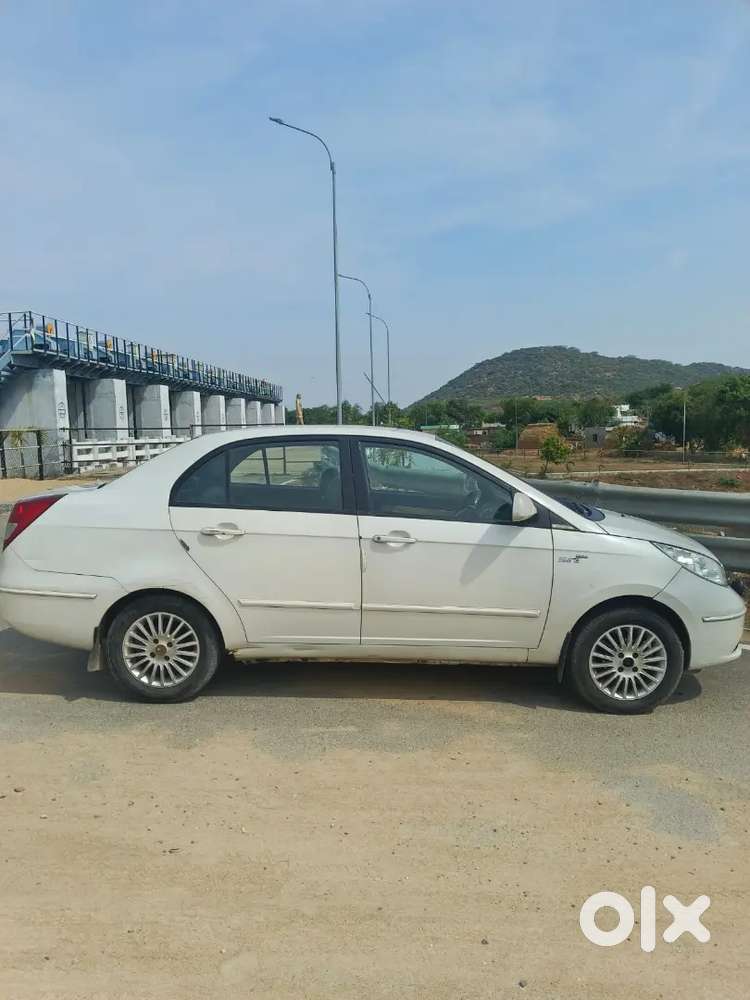 Tata Manza Aqua-safire 2013