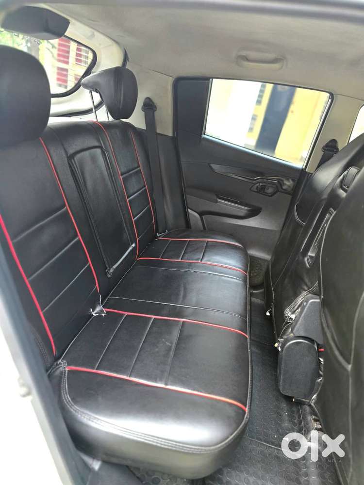 Mahindra Kuv 100 K8 5str, 2018, Diesel