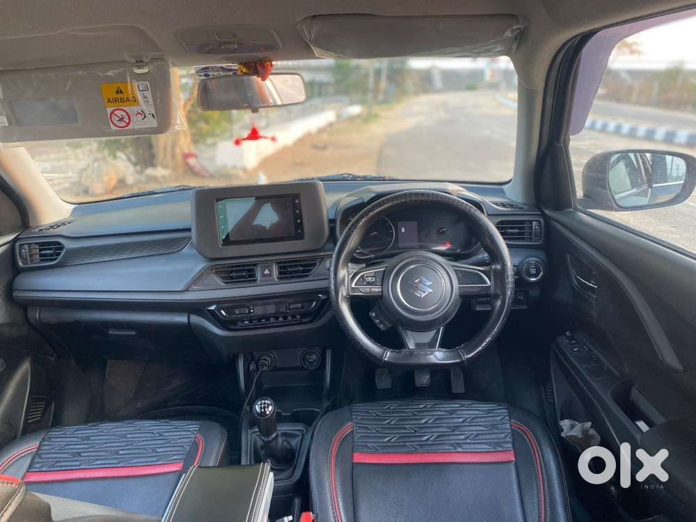 Maruti Suzuki Swift 2025 Petrol