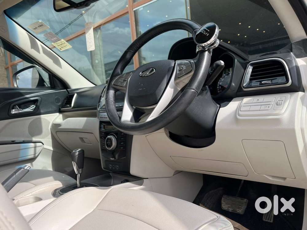 Mahindra Xuv300 1.2 W8 (o) Amt Petrol, 2020, Diesel