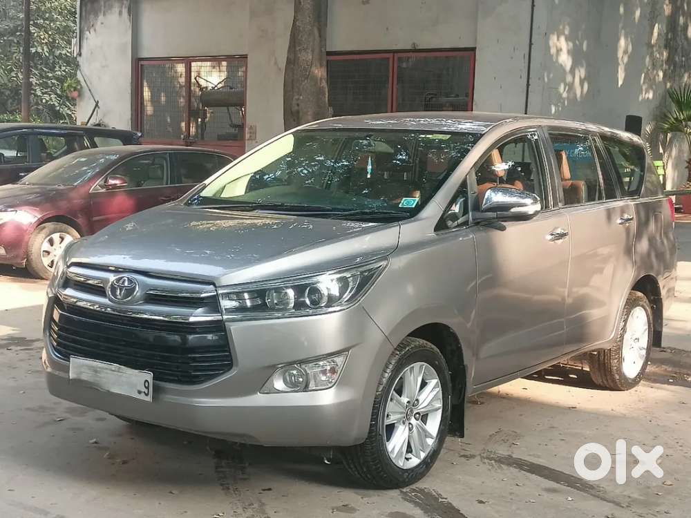 Toyota Innova Crysta [2020-ongoing] 2.7 Zx At 7 Str, 2016, Petrol