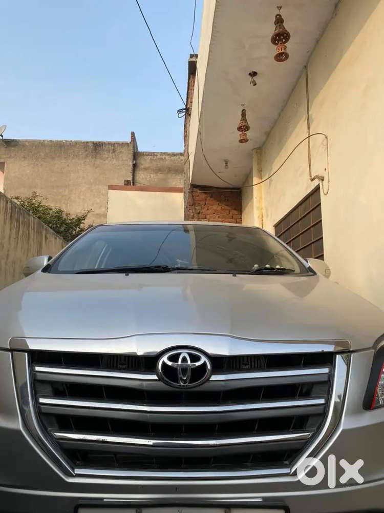 Toyota Innova 2005 Diesel 188000 Km Driven