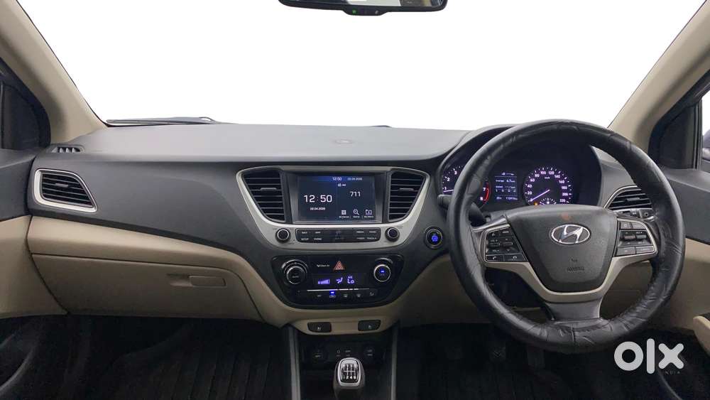 Hyundai Verna 1.6 Sx (o) Vtvt, 2017, Petrol