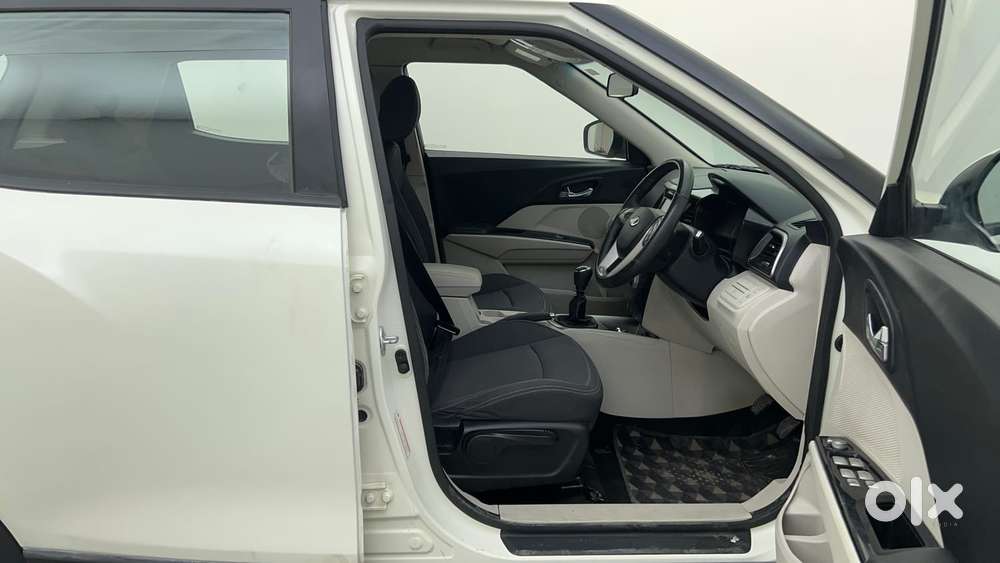 Mahindra Xuv300 W8 Amt Optional Diesel, 2022, Petrol
