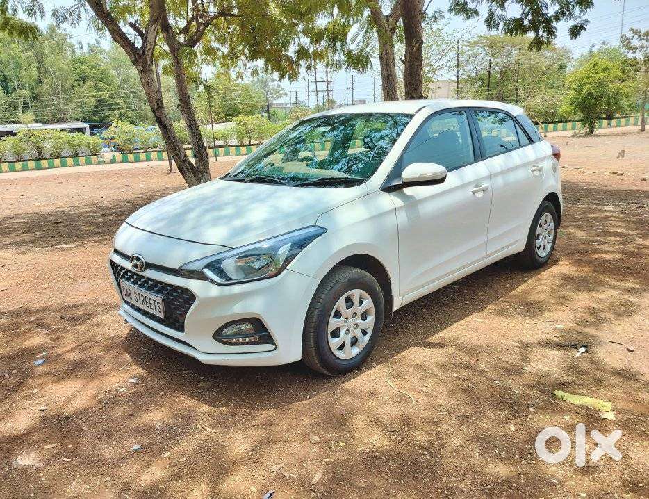 Hyundai I20 Sportz 1.2 Vtvt, 2019, Petrol