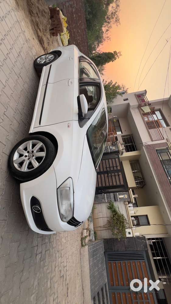 Volkswagen Vento Petrol 2011