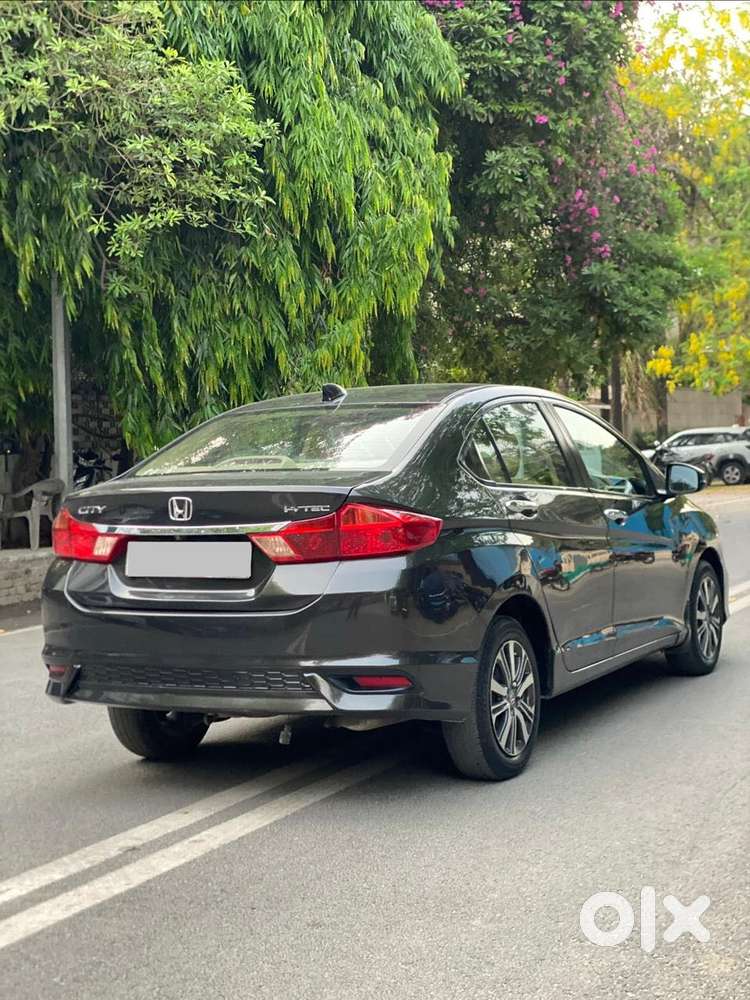 Honda City I-vtec V, 2018, Petrol